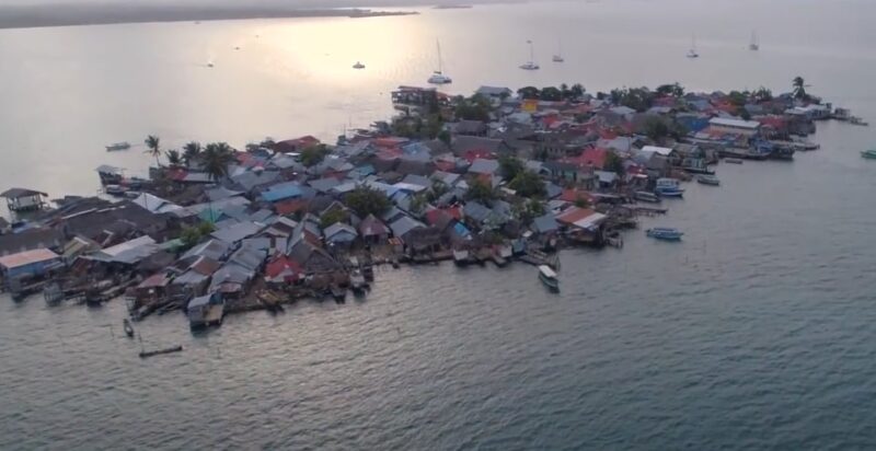 Panamas Sinking Island - Gardi Sugdub - Aerial View
